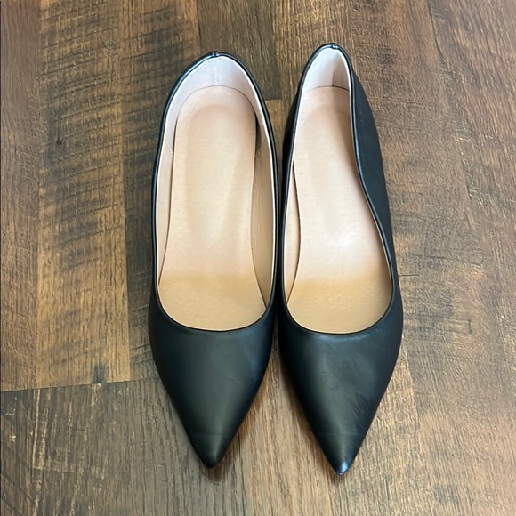 Size 7 Black Block Heel Pumps - Picture 2 of 2